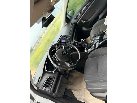 Galeriden Renault Megane 1.5 dCi Touch Plus 2016 Model Şanlıurfa