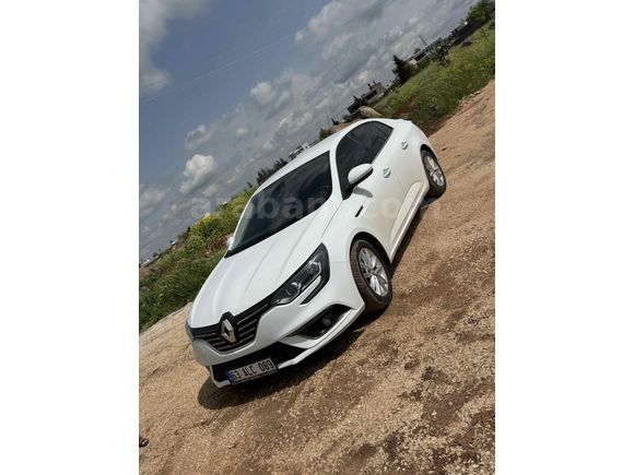 Galeriden Renault Megane 1.5 dCi Touch Plus 2016 Model Şanlıurfa