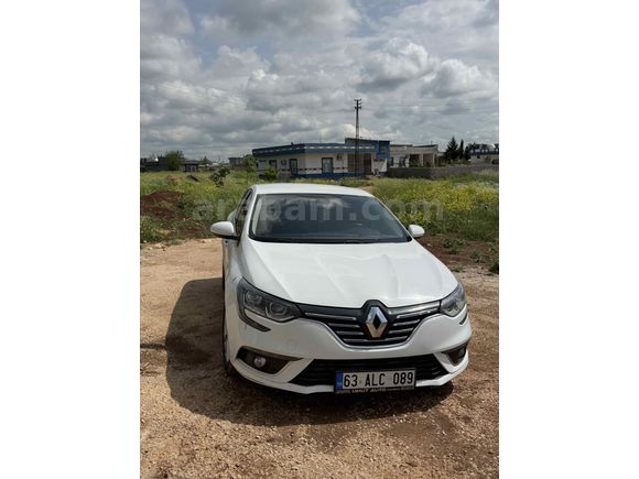 Galeriden Renault Megane 1.5 dCi Touch Plus 2016 Model Şanlıurfa