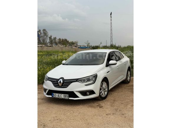 Galeriden Renault Megane 1.5 dCi Touch Plus 2016 Model Şanlıurfa