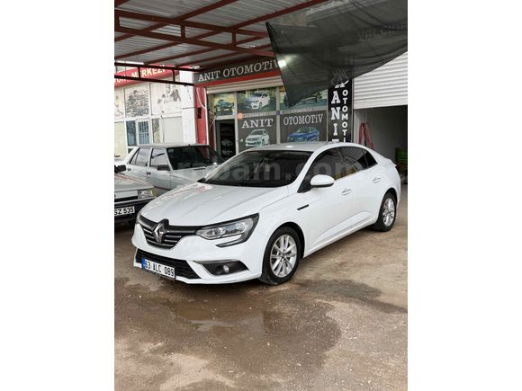 Galeriden Renault Megane 1.5 dCi Touch Plus 2016 Model Şanlıurfa