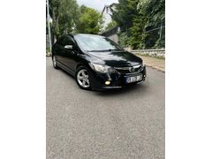 Sahibinden Honda Civic 1.6i VTEC Premium 2012 Model Ankara