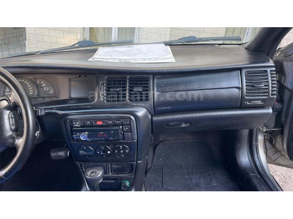 Sahibinden Opel Vectra 2.0 CD temiz 1997 Model