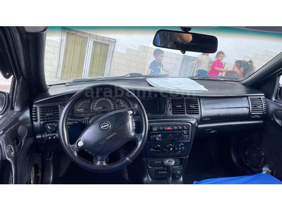 Sahibinden Opel Vectra 2.0 CD temiz 1997 Model