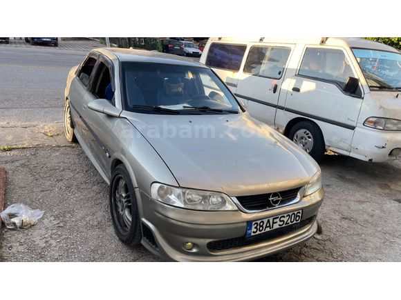 Sahibinden Opel Vectra 2.0 CD temiz 1997 Model