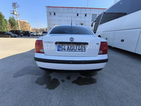 Sahibinden Volkswagen Passat 1.8 Basic 1999 Model