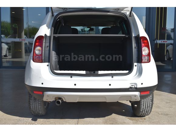 İLKAY'DAN 2011 DACİA DUSTER 1.5 DCİ 85 BG LAUREATE 254,000 KM'DE