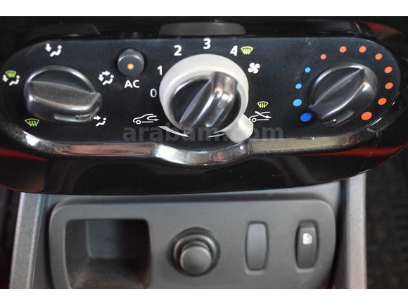 İLKAY'DAN 2011 DACİA DUSTER 1.5 DCİ 85 BG LAUREATE 254,000 KM'DE