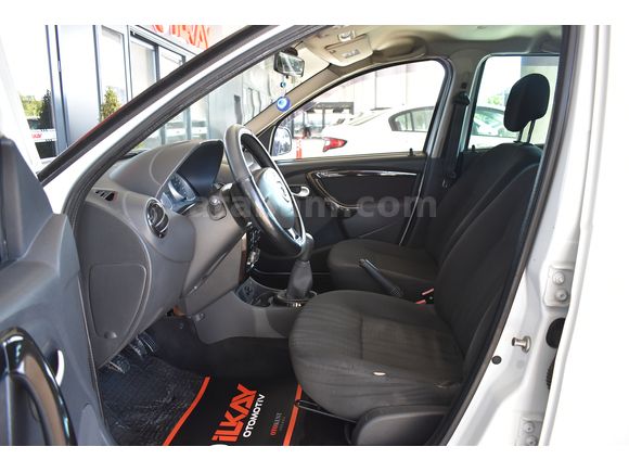 İLKAY'DAN 2011 DACİA DUSTER 1.5 DCİ 85 BG LAUREATE 254,000 KM'DE