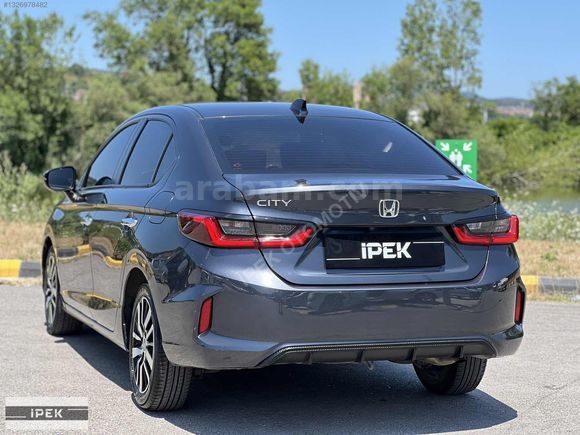 _İPEK_HATA BOYA TRAMER YOK-2024-45BİNDE-EXECUTİVE-OTOMATİK-121HP