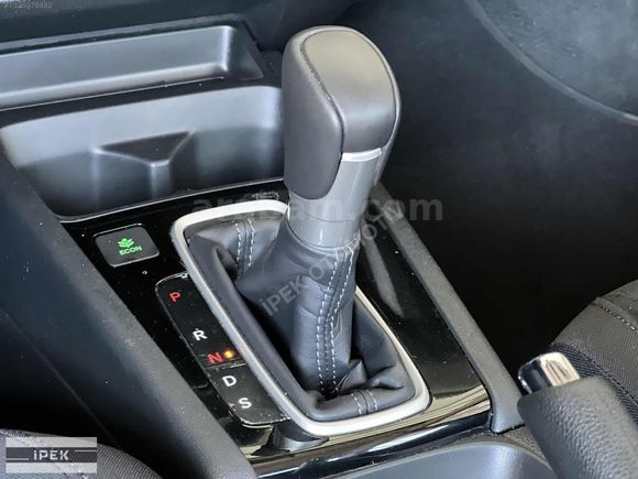 _İPEK_HATA BOYA TRAMER YOK-2024-45BİNDE-EXECUTİVE-OTOMATİK-121HP