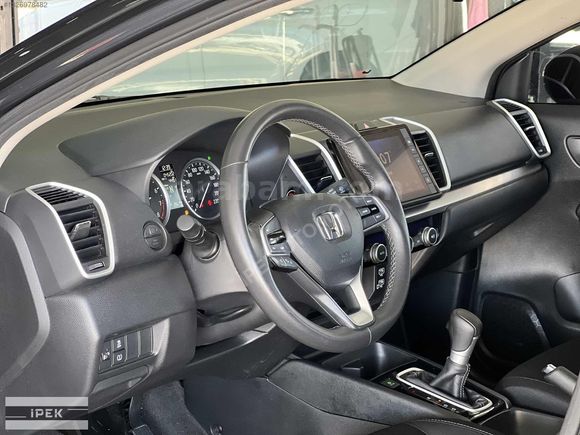 _İPEK_HATA BOYA TRAMER YOK-2024-45BİNDE-EXECUTİVE-OTOMATİK-121HP