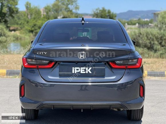 _İPEK_HATA BOYA TRAMER YOK-2024-45BİNDE-EXECUTİVE-OTOMATİK-121HP