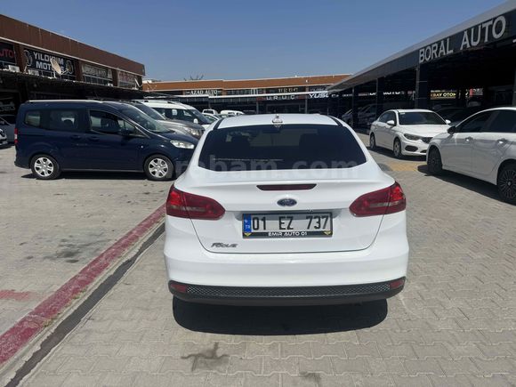 FORD FOCUS 1.6 LPG TRENDX