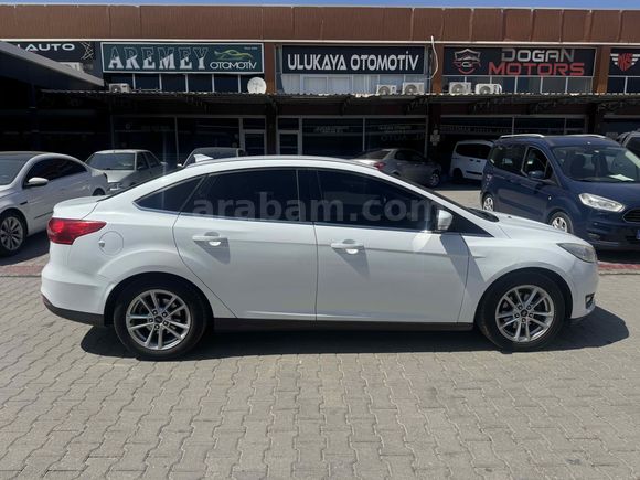 FORD FOCUS 1.6 LPG TRENDX