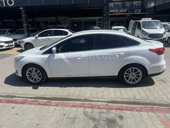 FORD FOCUS 1.6 LPG TRENDX