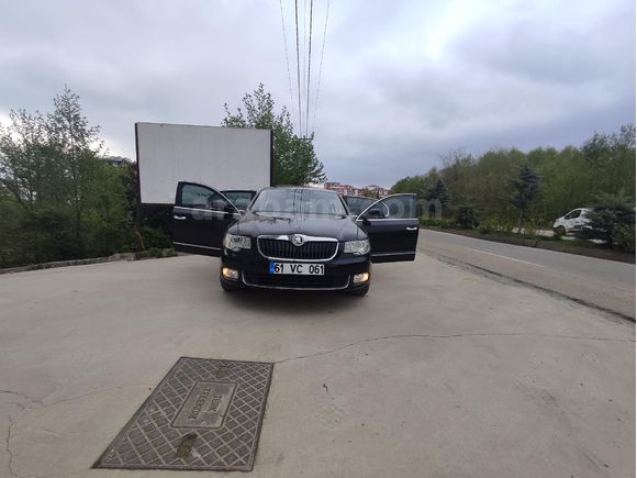 Sahibinden Skoda SuperB 1.6 TDI Elegance 2012 Model