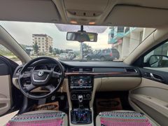 Sahibinden Skoda SuperB 1.6 TDI Elegance 2012 Model