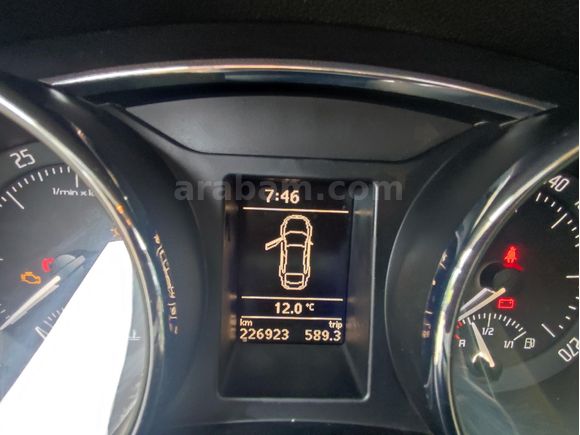 Sahibinden Skoda SuperB 1.6 TDI Elegance 2012 Model