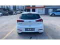 Sahibinden Hyundai i20 1.4 CRDi Style 2015 Model 