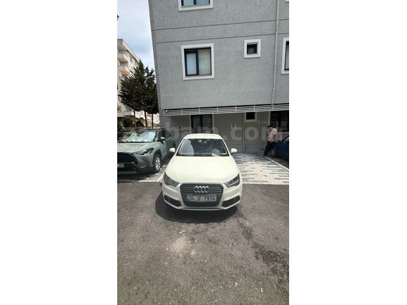 Sahibinden Audi A1 1.6 TDI Sportback Ambition 2012 Model 