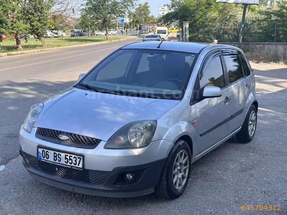 ERKARA OTOMOTİV DEN HATASIZ 2009 MODEL FORD FİESTA 1.4TDCI ABS