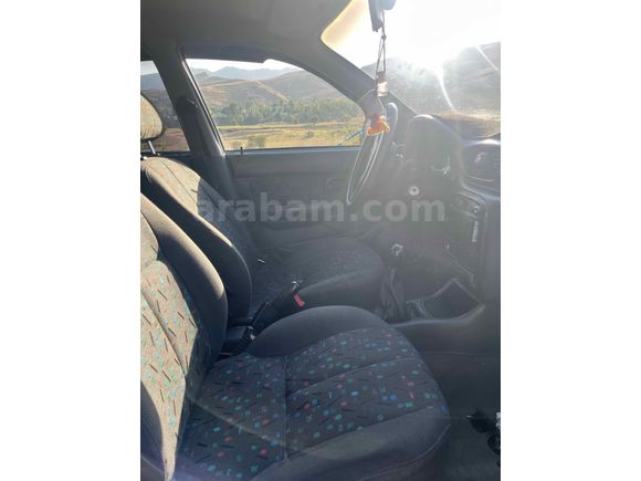 Sahibinden Hyundai Accent 1.5 GLS  klimalı 1999 Model 