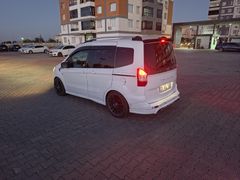 Sahibinden Ford Tourneo Courier 1.5 TDCi Titanium 2018 Model