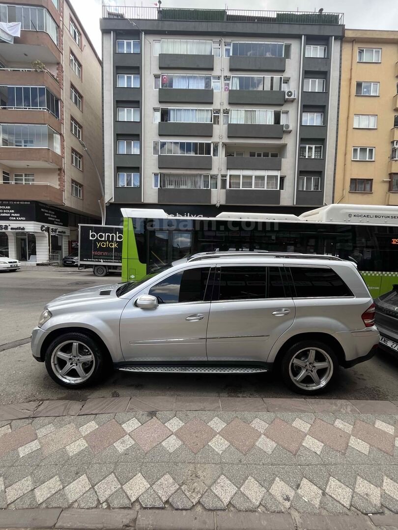 Galeriden Mercedes - Benz GL 320 CDI 2010 Model Kocaeli 3
