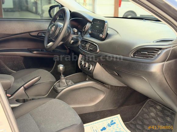 2021 MODEL FİAT EGEA 60 BİN KM'DE HATASIZ BOYASIZ DEĞİŞENSİZ