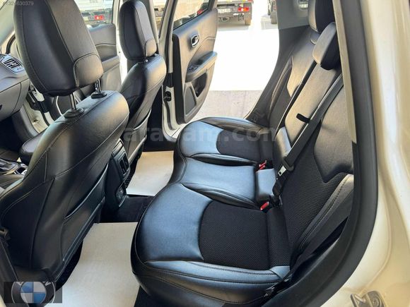BOYASIZ.2020 ÇIKIŞLI JEEP COMPASS 1.4 LİMİTED 4*4 153000KM