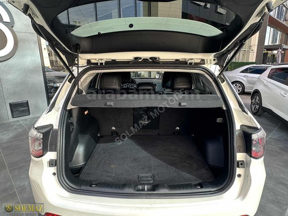 SOLMAZ MOTORS 2018 JEEP COMPASS LİMİTED HATASIZ 4X4 59.000KM