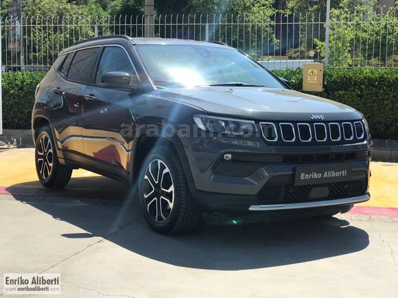 ENRİKO ALİBERTİ'den Jeep Compass 1.5 e-Hybrid Limited 4x2