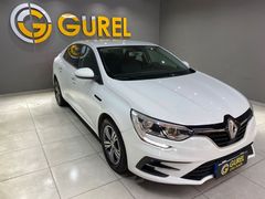 otomobil Renault Megane Sedan 1.3 TCe Touch EDC