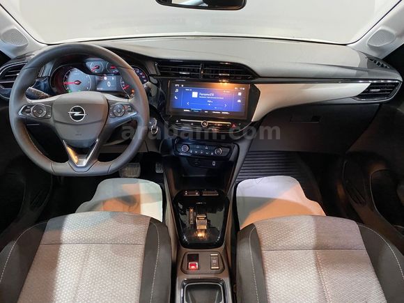 otomobil Opel Corsa 1.2 T Edition AT8