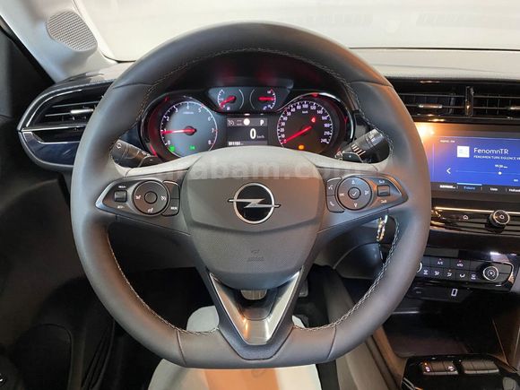 otomobil Opel Corsa 1.2 T Edition AT8