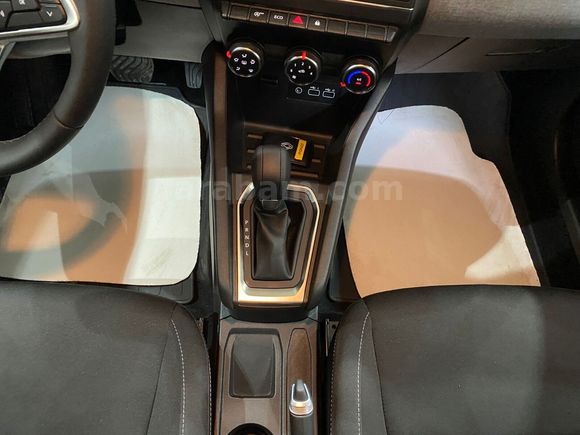 otomobil Renault Clio 1.0 TCE Evolution X-Tronic