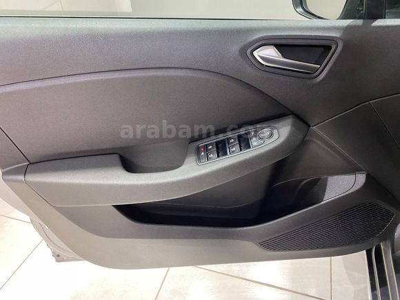 otomobil Renault Clio 1.0 TCE Evolution X-Tronic
