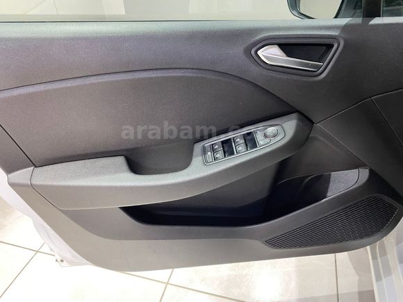 otomobil Renault Clio 1.0 TCe Touch X-Tronic