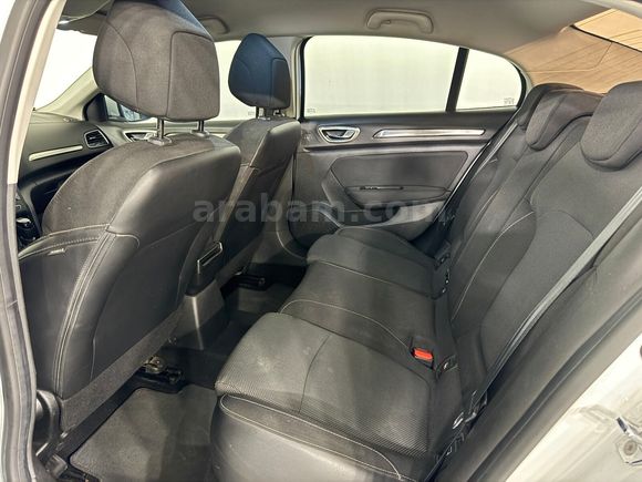 Renault Yetkili Bayi Günerlerden Megane