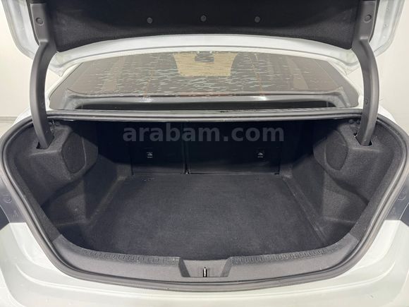 Renault Yetkili Bayi Günerlerden Megane
