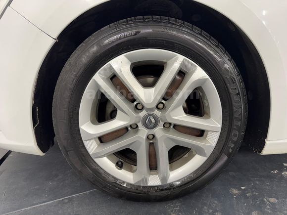 Renault Yetkili Bayi Günerlerden Megane