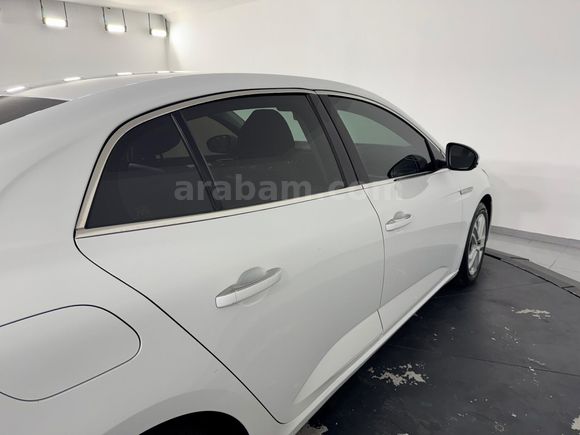 Renault Yetkili Bayi Günerlerden Megane