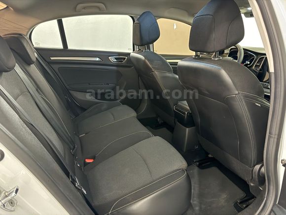 Renault Yetkili Bayi Günerlerden Megane