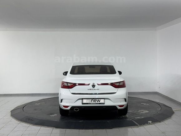 Renault Yetkili Bayi Günerlerden Megane