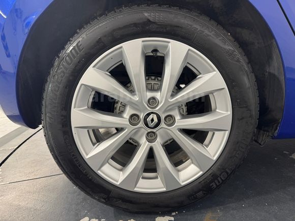 Renault Yetkili Bayi Günerlerden Clio