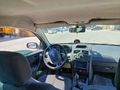 Düşük kilometreli hasar kayıtsız temiz megane 2