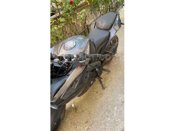 Sahibinden Bajaj Pulsar 200 RS