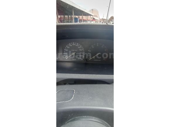 ÇEKME BELGELİ MAZDA 323 1.6 GLX