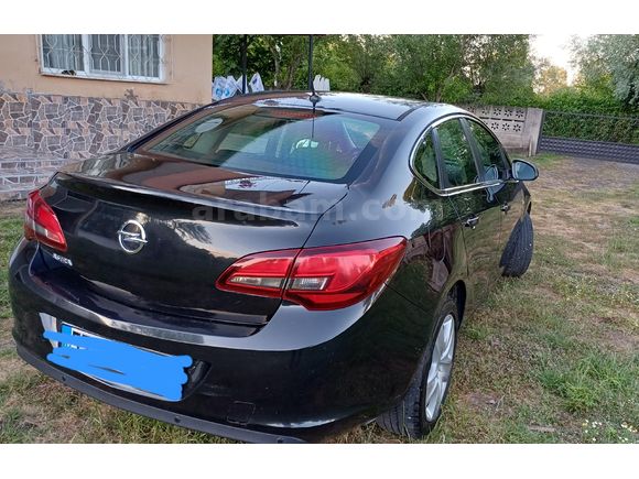 Memurdan tertemiz Sahibinden Opel Astra 1.6 Edition 2014 Model